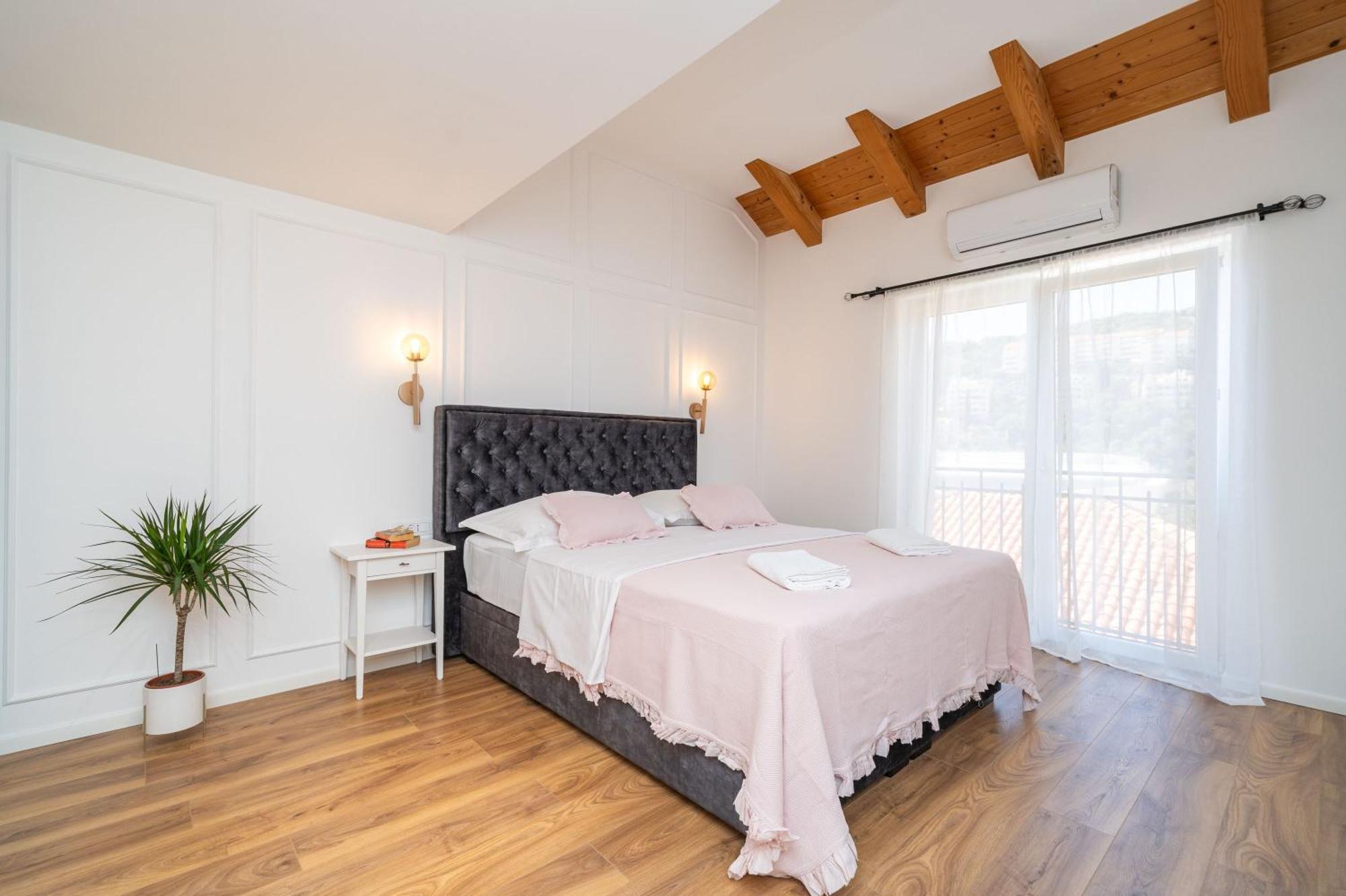 Aura - Comfort Double Apartment