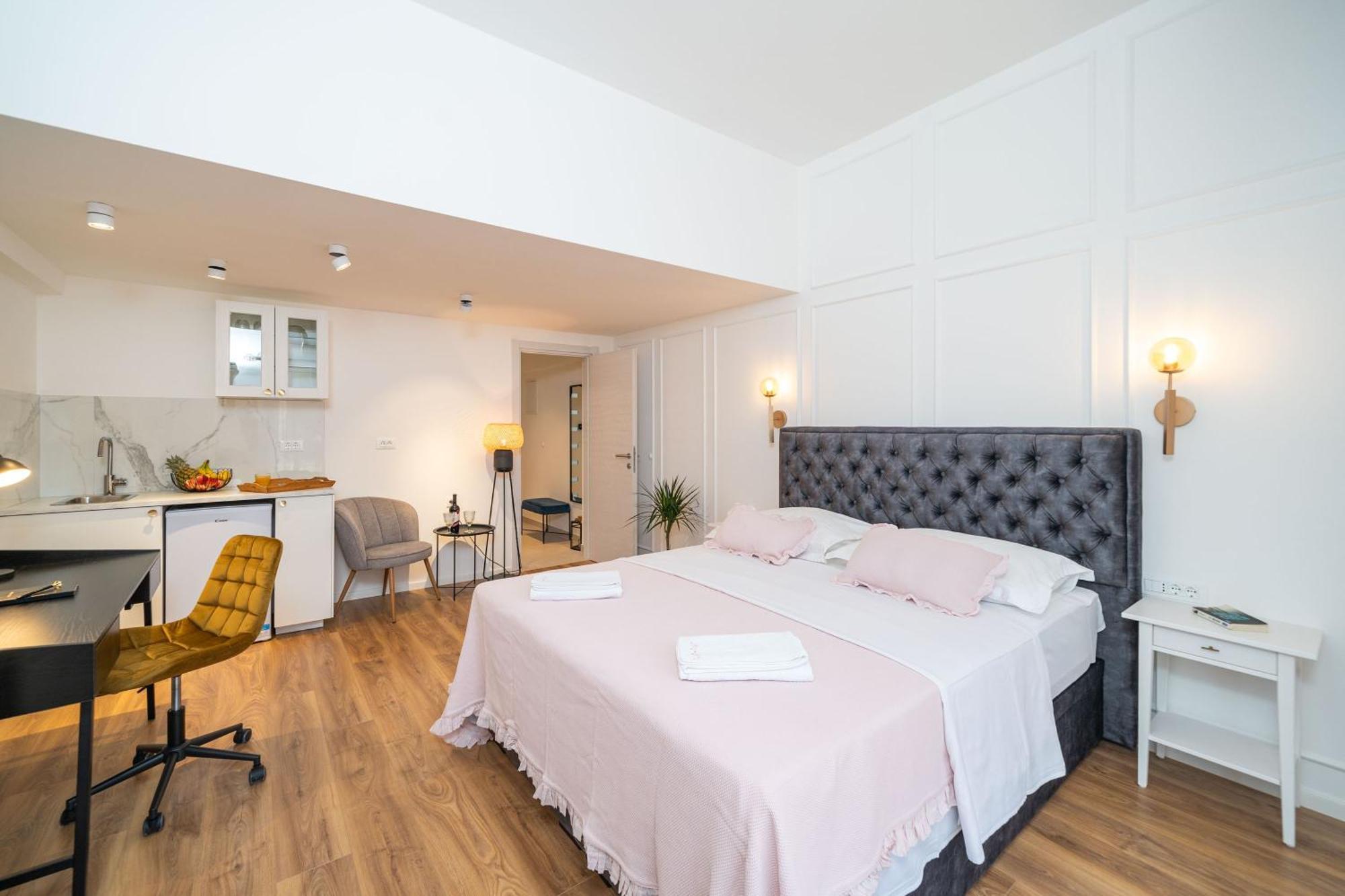 Aura - Comfort Double Apartment *